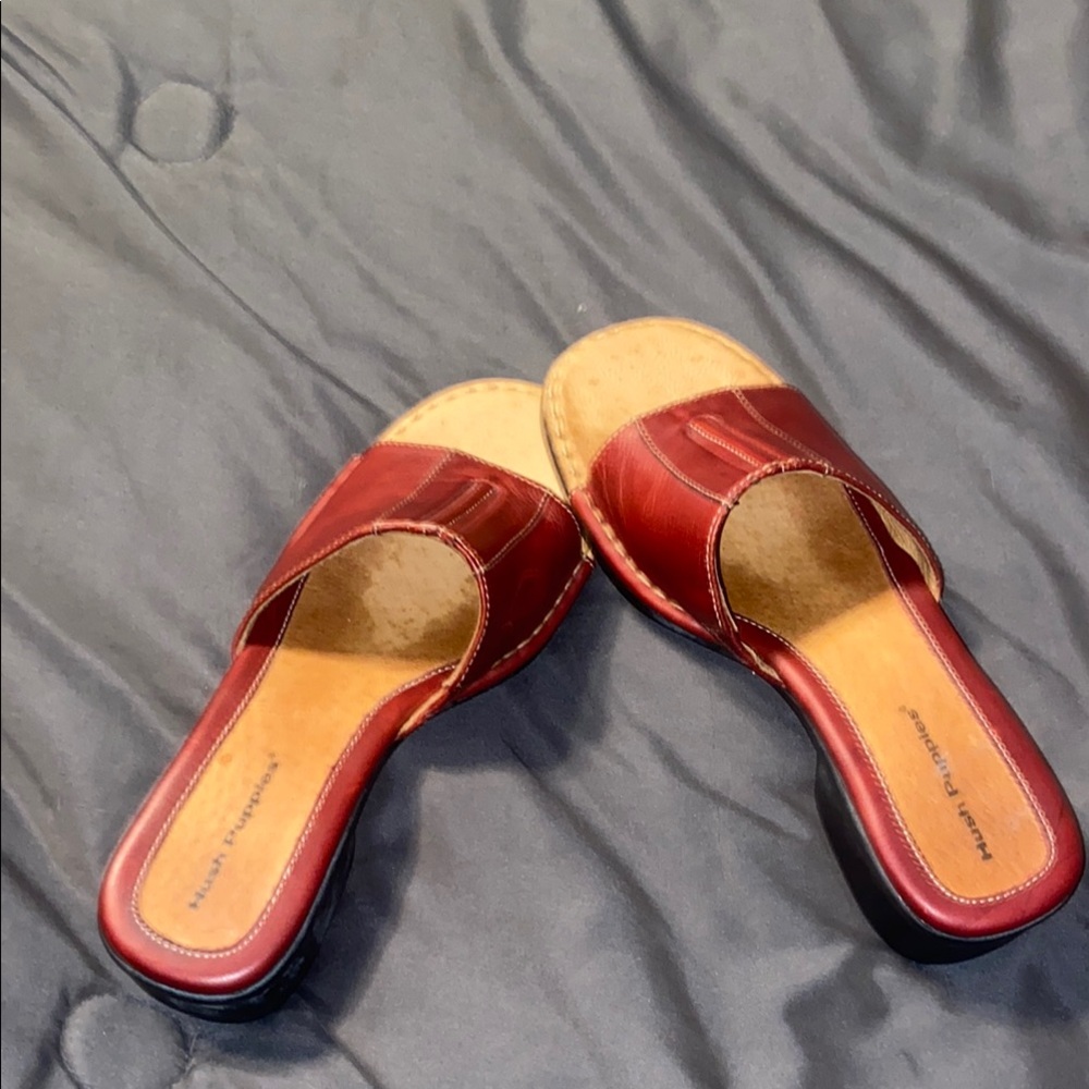 Burnt red slip on leather sandals by Hush Puppies size 6.5 M